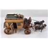 Image 2 : 1950's Stagecoach Buggy Wood Model