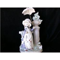 Lladro Porcelain Figurine of Girl in Garden #1864476