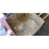 Image 2 : 3 pyrex 2800 ml glass flasks