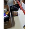 Image 11 : BOX OF LIGHTS WITH JUGS AUTO FLUIDS, ANTIFREEZE, SOME OIL