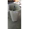 Image 1 : Bin of galvanized cable