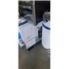 Image 2 : 2 fans, humidifier and chefman toaster oven - store returns parts only