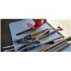 Image 3 : BUNDLE OF GARDEN TOOLS AND HEDGE TRIMMER