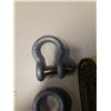 Image 5 : Lot of lifting straps and shackles