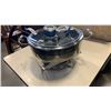 Image 1 : CHAFING DISH WITH FUEL CANNISTERS