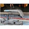 Image 4 : SIGMA TILE CUTTER AND LEVEL