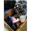Image 2 : 2 BOXES HOCKEY GEAR, ROLLER SKATES, ICE SKATES