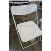 Image 3 : 2 WHITE FOLDING METAL CHAIRS