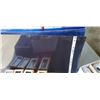 Image 4 : 7 pieces of 2 by 4' lexan