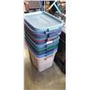 Image 1 : LOT OF STORAGE TOTES