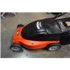 Image 2 : Black and decker cordless mower with key