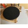 Image 2 : 2 BOXES OF FLOOR POLISHING PADS
