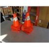 Image 3 : LOT OF TRAFFIC CONES