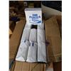 Image 6 : CASE OF TOILET PAPER, 2 CASES OF NAPKINS AND 3 TOILET SEATS