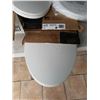 Image 9 : CASE OF TOILET PAPER, 2 CASES OF NAPKINS AND 3 TOILET SEATS