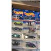 Image 3 : TRAY OF NEW HOTWHEELS CARS