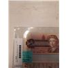 Image 3 : 3 MINT CANADIAN 1986 $2 BILLS - 2 IN SEQUENCE 945,946