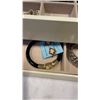 Image 8 : JEWELRY BOX WITH CONTENTS