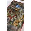 Image 3 : 2 TINS OF JEWELLERY