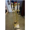 Image 1 : BRASS FIREPLACE COMPANION SET