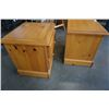 Image 8 : PAIR OF PINE 2 DRAWER NIGHTSTANDS