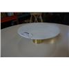 Image 1 : WEST ELM MARBLE CAKE STAND