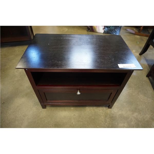 As new windsom furniture storage cubby nightstand