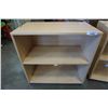 Image 2 : 2 MAPLE SHELVES 31 1/2 INCHES WIDE X 17 1/2 DEEP X 32 TALL