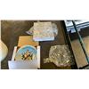 Image 3 : 4 collectors plates in box and Imperial pottery jug