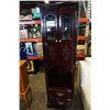 Image 2 : GLASS DOOR CABINET SHELF