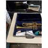 Image 2 : CLEVELAND 600 TRUMPET WITH MUTES