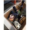 Image 3 : LOT OF LAMPS, BROWNIE CAMERA, COPPER LIGHT FIXTURE