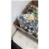 Image 2 : BOX OF VARIOUS LEGO SETS