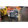 Image 3 : 3 star wars character luchboxes