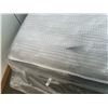 Image 6 : BRAND NEW KINGSIZE BEAUTYREST STERLING WILDER MATTRESS DIRT SCUFF AT FOOT OF BED