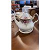 Image 4 : ROYAL ALBERT AUTUMN ROSES TEA  AND COFFEE SERVICE 36 PIECES - 2 TEAPOTS, 1 COFFEE POT, 2 TRIVETS, 9