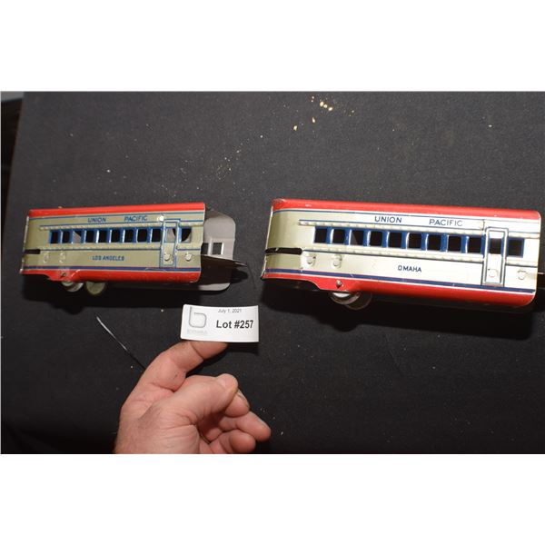 MARX ANTIQUE LITHO TIN TOY ENGINE TRAIN CARS