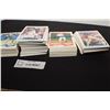Image 2 : LIKE NEW BASEBALL CARD LOT