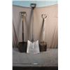 Image 1 : Aluminum spade and vintage shovels