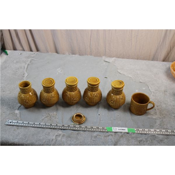 5 piece Japanese Jar (sake or tea) set + 1 cup (made in Japan)