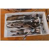 Image 2 : Cutlery drawer + Spoons