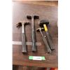 Image 1 : 4 Hammers