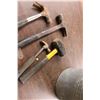 Image 2 : 4 Hammers