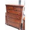Image 2 : 3 Piece Bedroom Suit 6 Drawer Dresser End Tables 2 Drawer