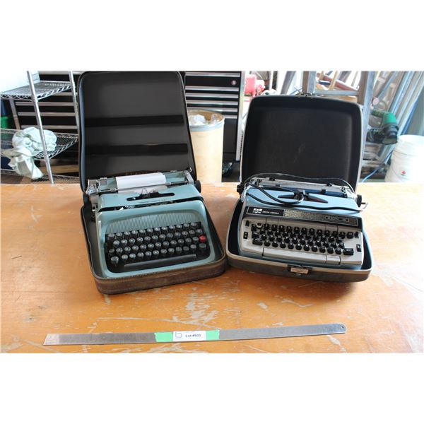 2 Typewriters in Cases