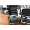 Image 3 : 2 Typewriters in Cases