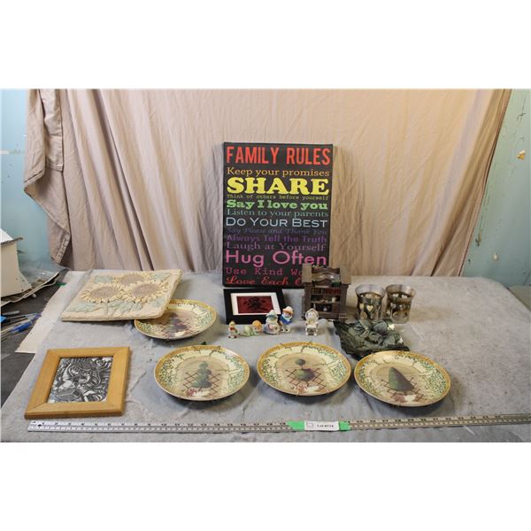 Japan Ornaments, Decorative Plates, Plus Misc