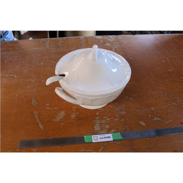 Soup Tureen With Spoon and Lid