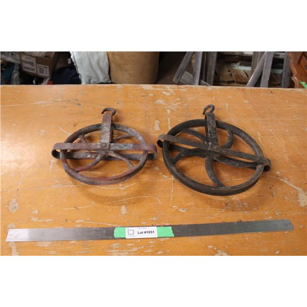 (2X THE MONEY) Well Pulleys