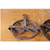 Image 3 : (2X THE MONEY) Well Pulleys